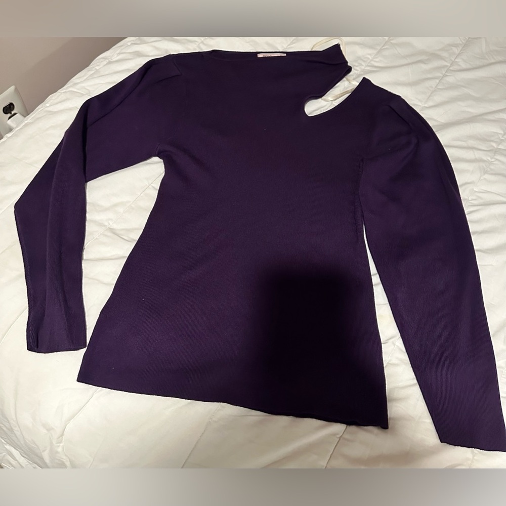 NWT BCBG GENERATION Asymmetrical cut out shoulder sweater